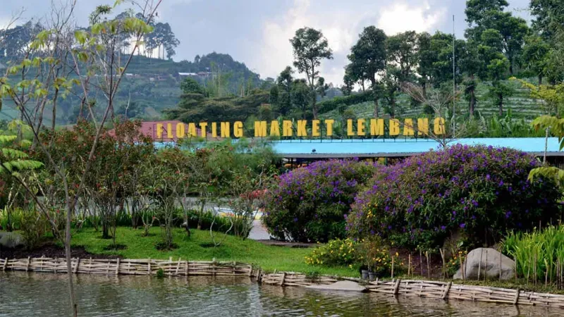 Floating Market Lembang: Surga Wisata Kuliner di Puncak Bandung
