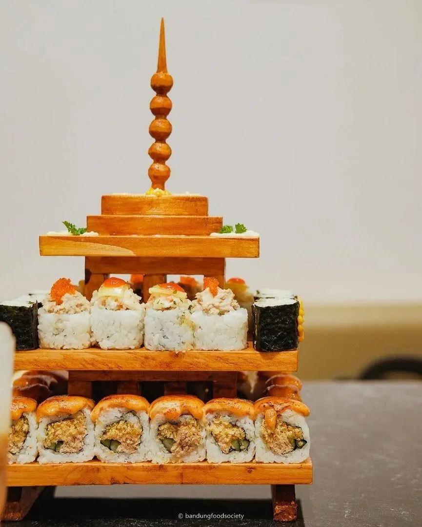 10 Sushi Paling Enak di Bandung. Cocok Buat Sushi Date! - Nibble