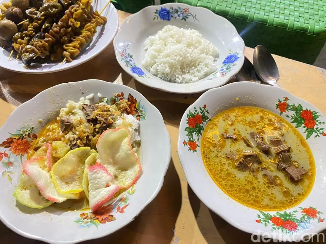Street Food Jakarta Murah dan Melegenda, Pecinta Kuliner Wajib Coba!