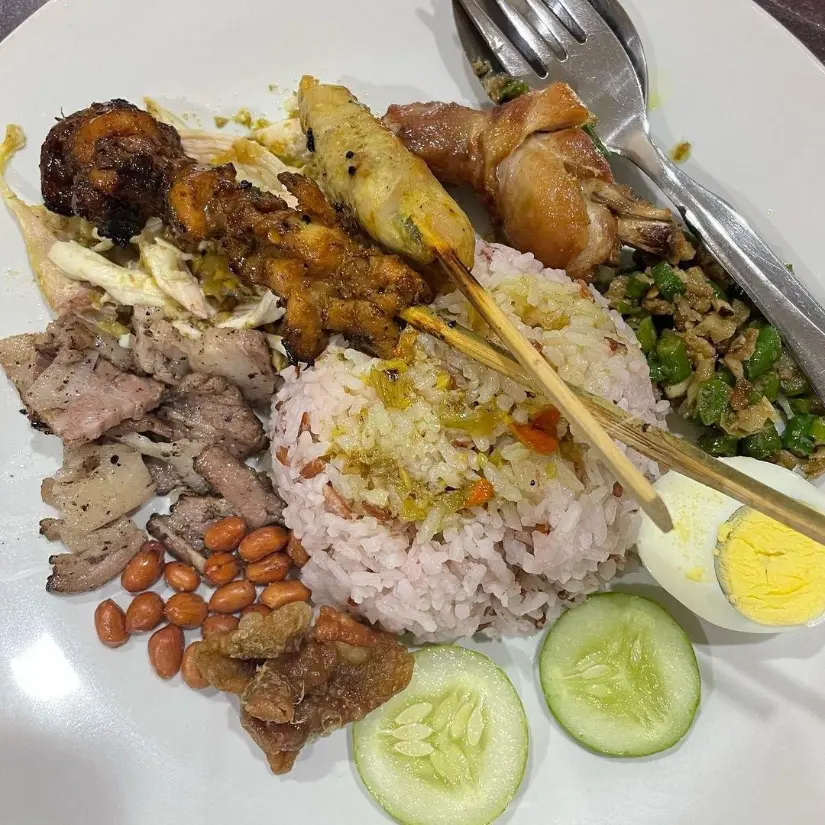 10 Nasi Campur Bali Halal di Jakarta, Enak Banget! - Nibble