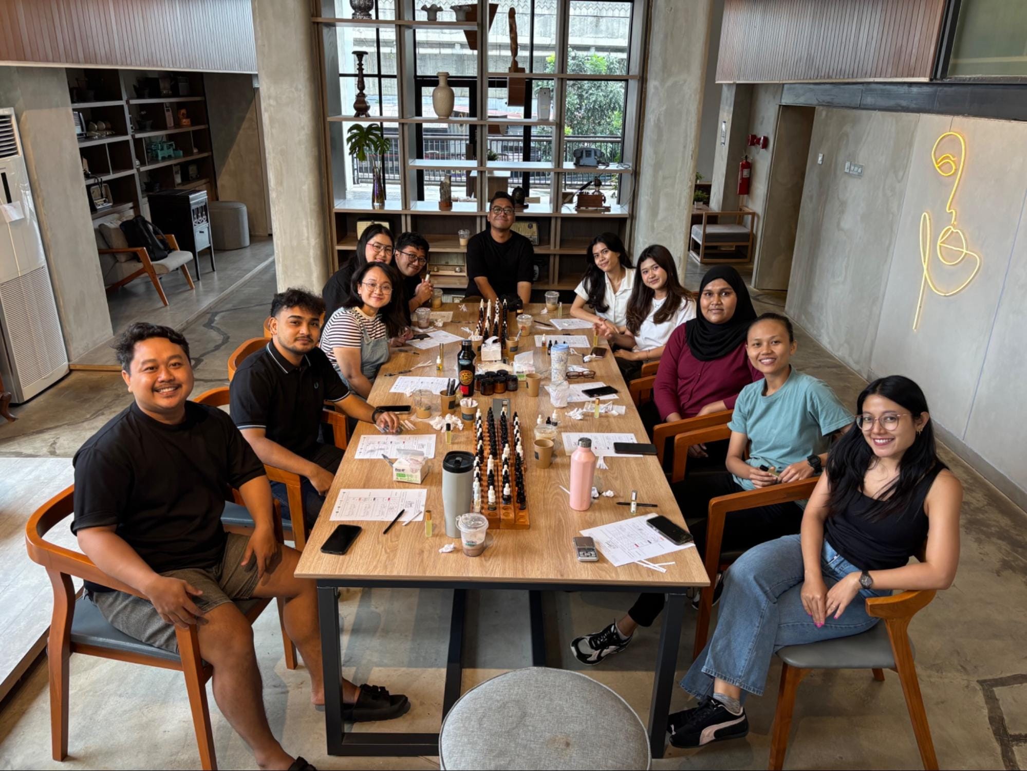 Mix, Match, & Spray: Keseruan Perfume Workshop bersama JIVAN