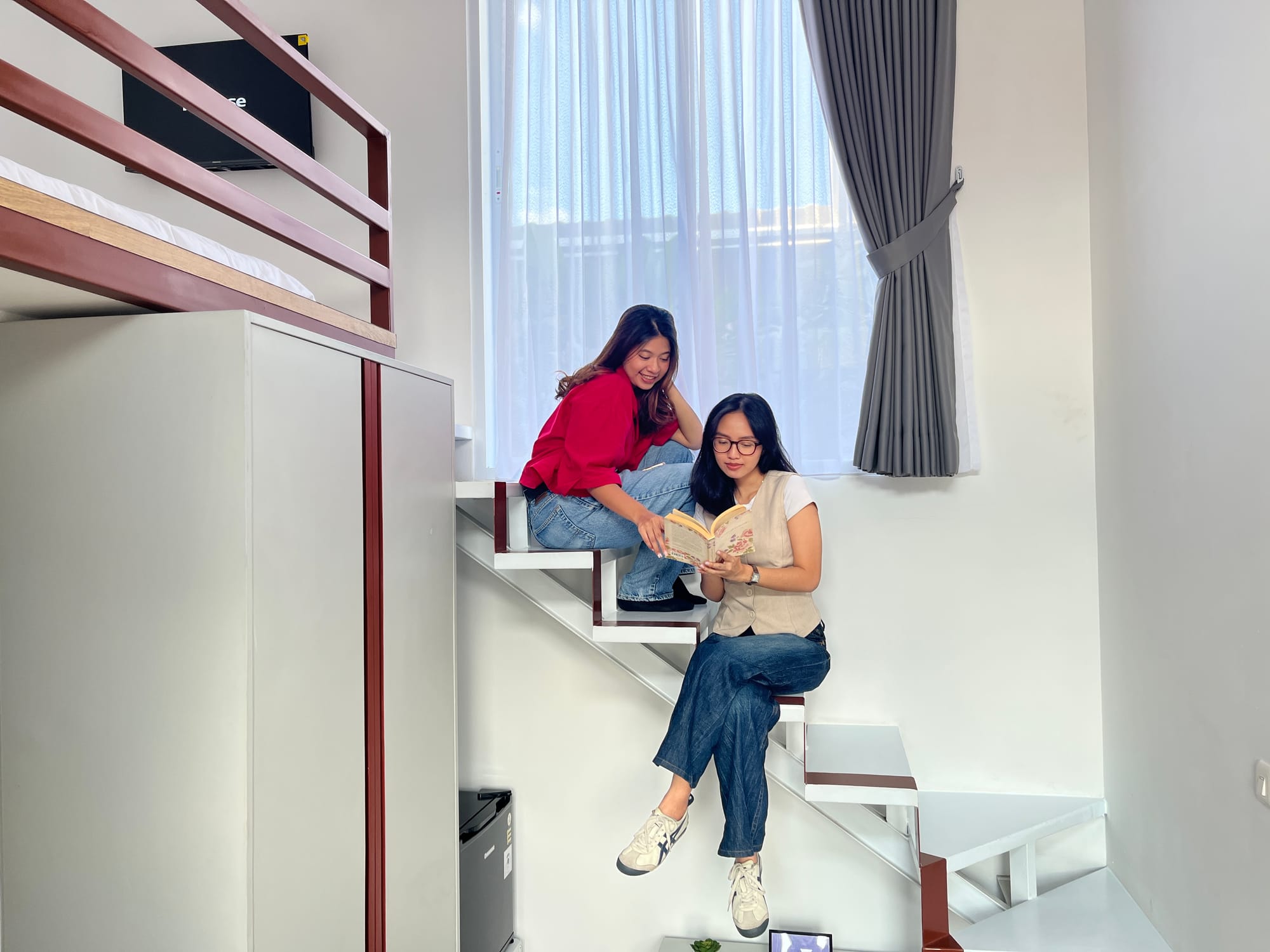 Panduan Tetap Smart dan Bijak di Tengah Derasnya Informasi